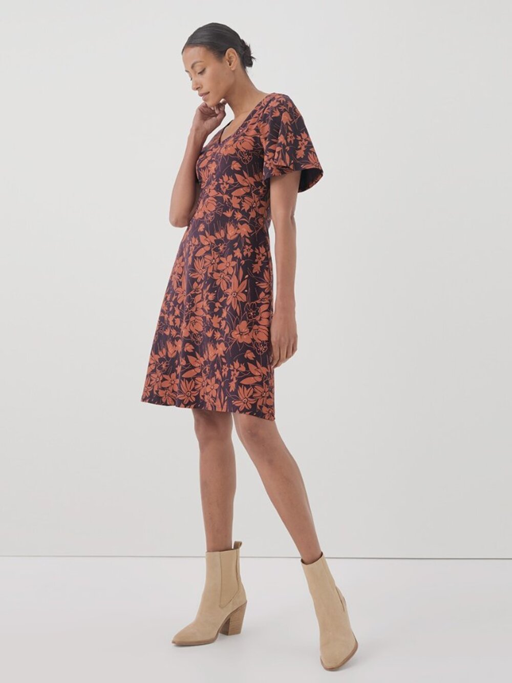 Pact Organic Fit & Flare Easy Dress Large Plum Botanical - Picture 3 of 8